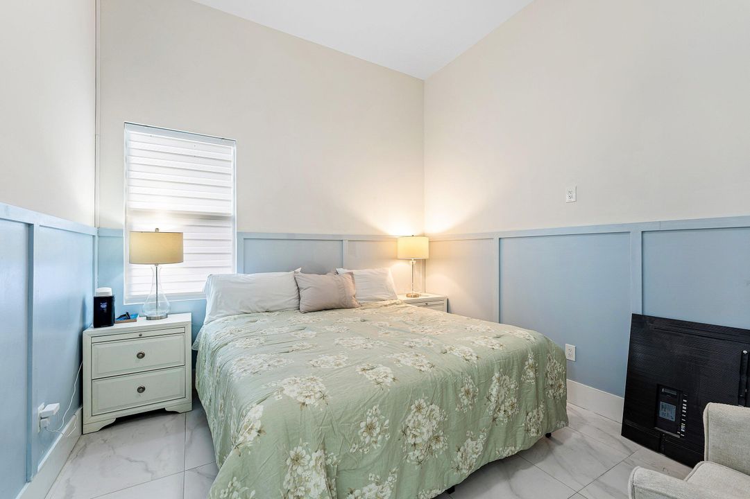 For Sale: $885,000 (4 beds, 3 baths, 2450 Square Feet)