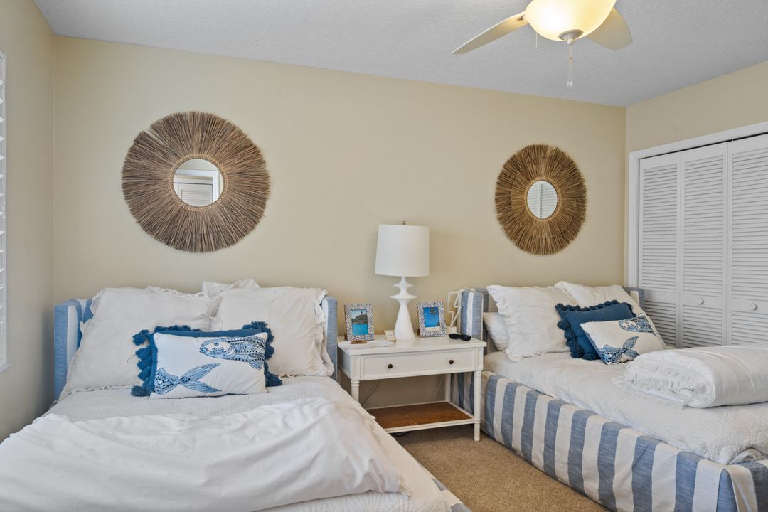 合同活跃: $9,000 (2 贝兹, 2 浴室, 1818 平方英尺)