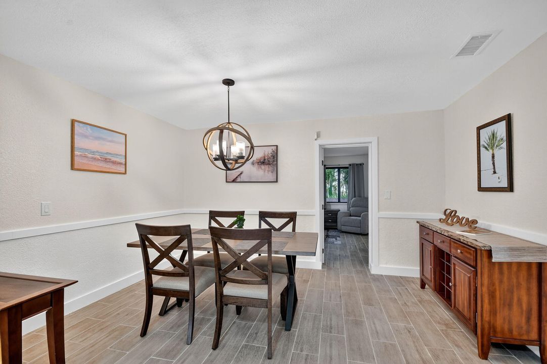 出租: $4,000 (3 贝兹, 2 浴室, 1318 平方英尺)