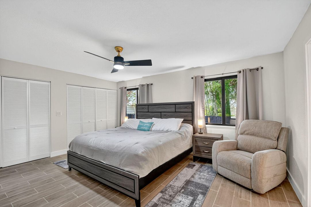 出租: $4,000 (3 贝兹, 2 浴室, 1318 平方英尺)