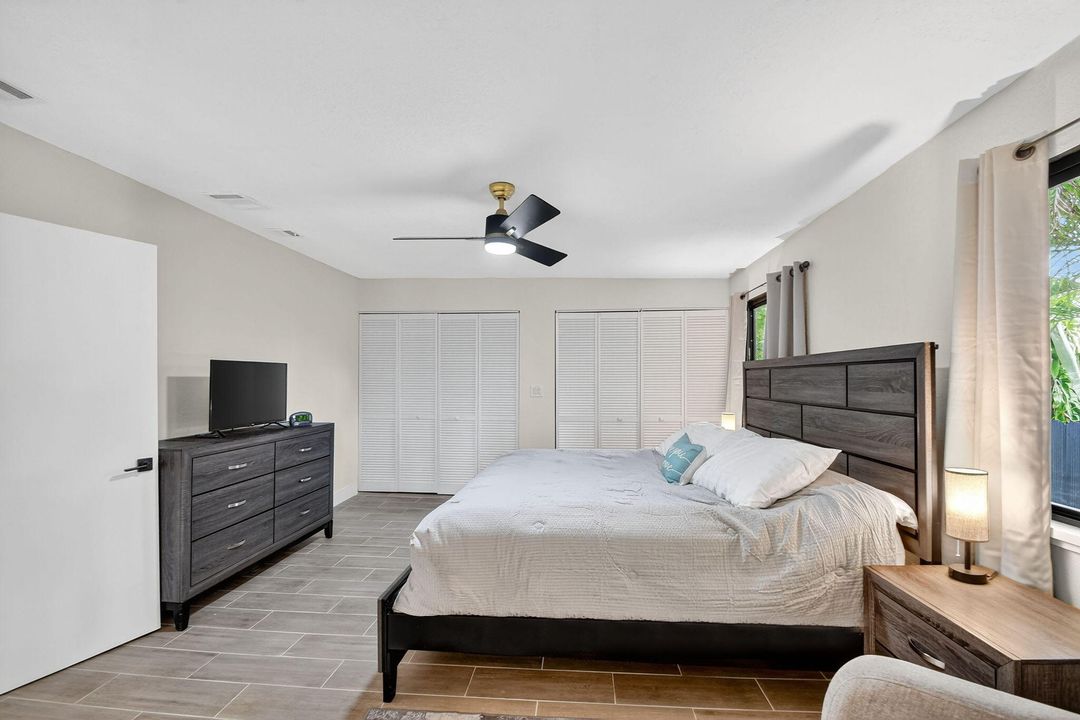 出租: $4,000 (3 贝兹, 2 浴室, 1318 平方英尺)