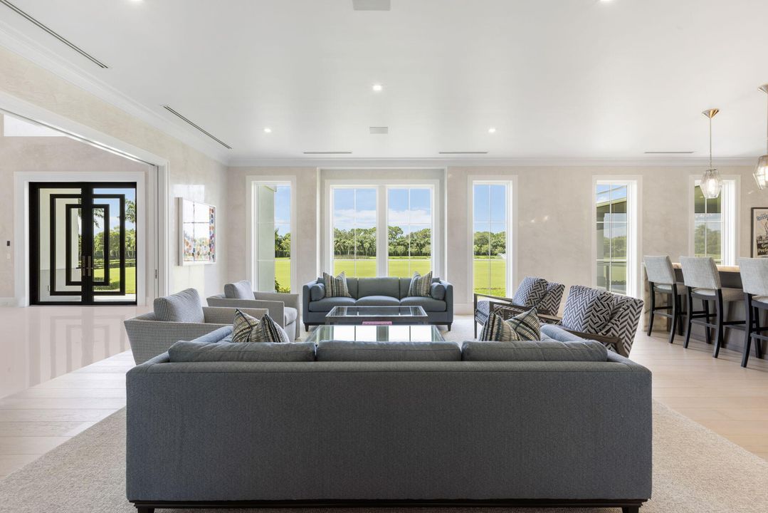 En Venta: $56,500,000 (5 camas, 7 baños, 15029 Pies cuadrados)