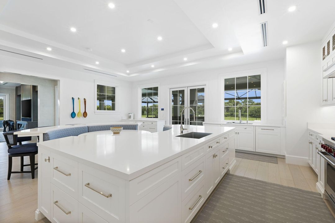 En Venta: $56,500,000 (5 camas, 7 baños, 15029 Pies cuadrados)