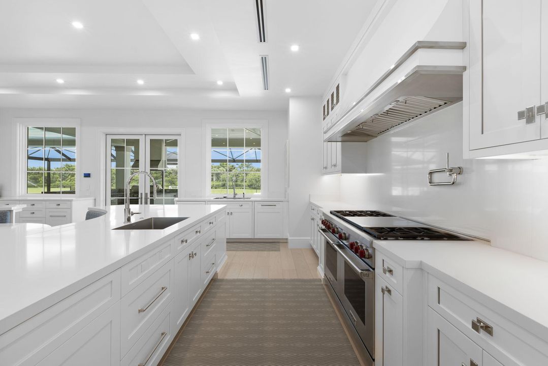 En Venta: $56,500,000 (5 camas, 7 baños, 15029 Pies cuadrados)