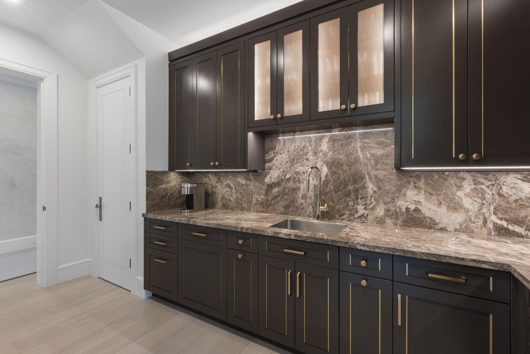 En Venta: $56,500,000 (5 camas, 7 baños, 15029 Pies cuadrados)