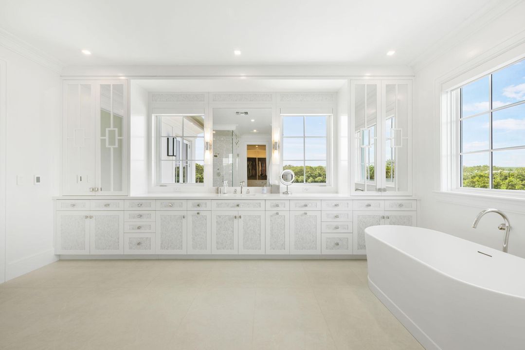 En Venta: $56,500,000 (5 camas, 7 baños, 15029 Pies cuadrados)