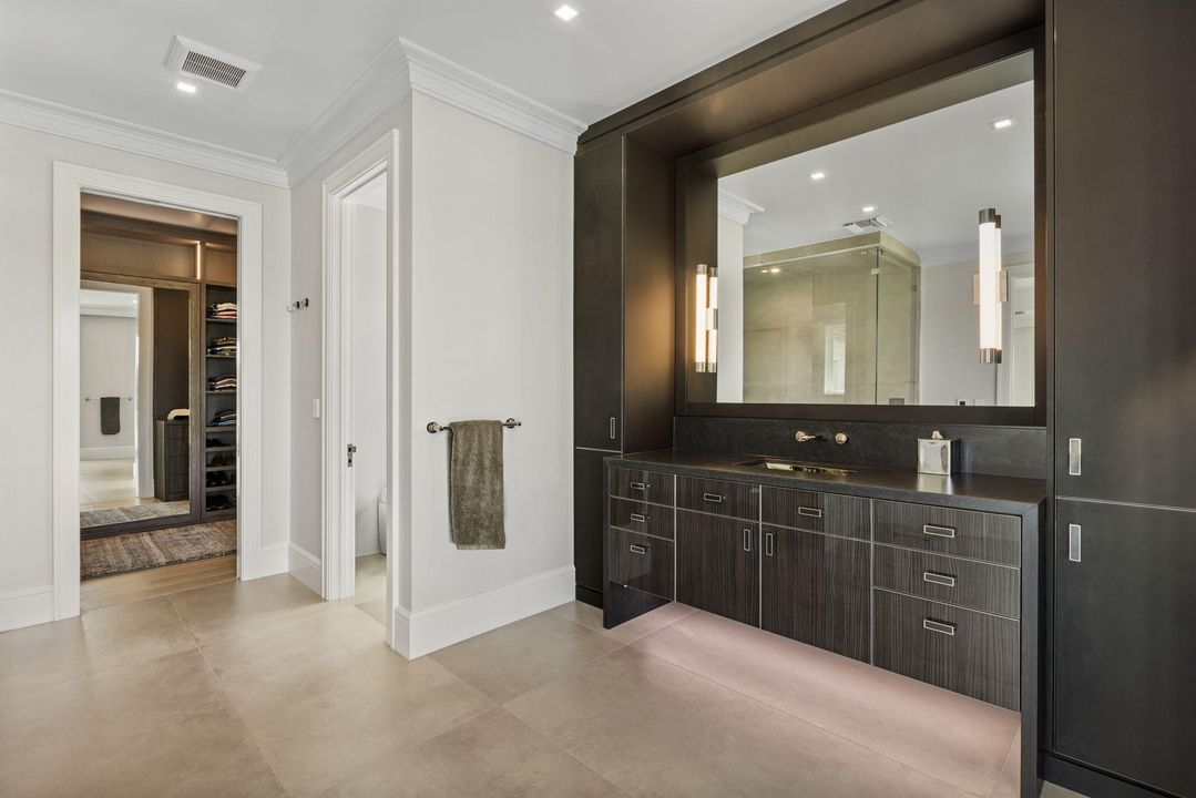 En Venta: $56,500,000 (5 camas, 7 baños, 15029 Pies cuadrados)