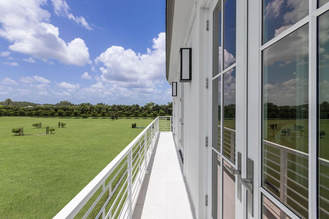 En Venta: $56,500,000 (5 camas, 7 baños, 15029 Pies cuadrados)