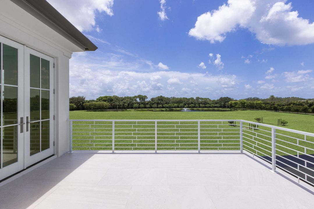 En Venta: $56,500,000 (5 camas, 7 baños, 15029 Pies cuadrados)