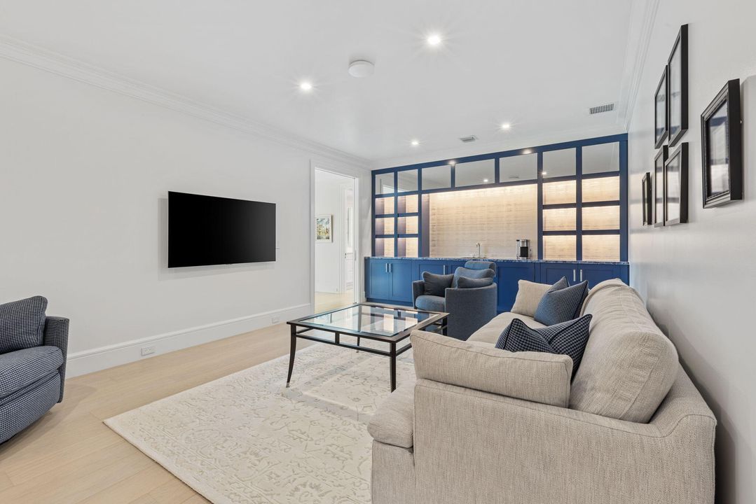 En Venta: $56,500,000 (5 camas, 7 baños, 15029 Pies cuadrados)