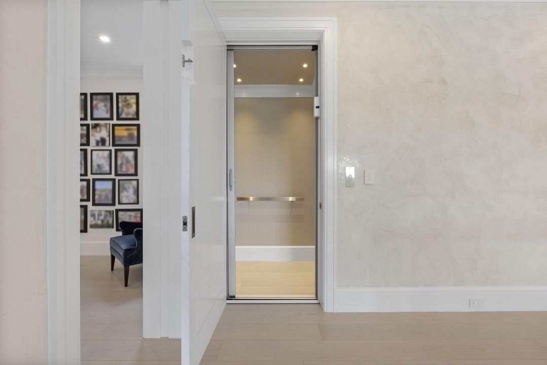 En Venta: $56,500,000 (5 camas, 7 baños, 15029 Pies cuadrados)