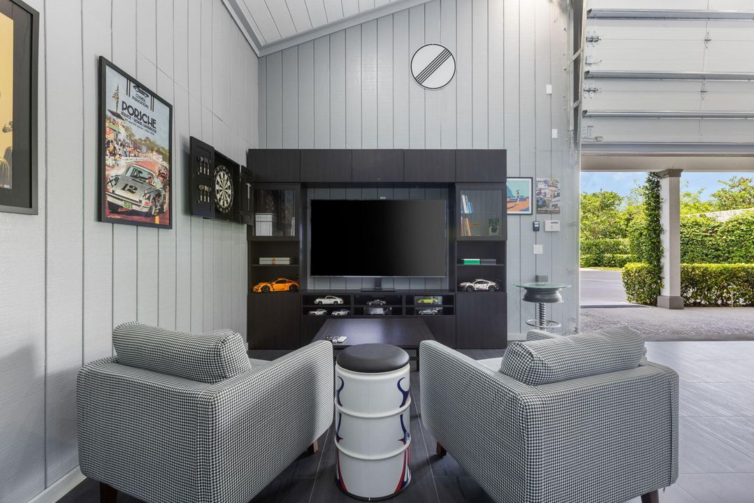 En Venta: $56,500,000 (5 camas, 7 baños, 15029 Pies cuadrados)