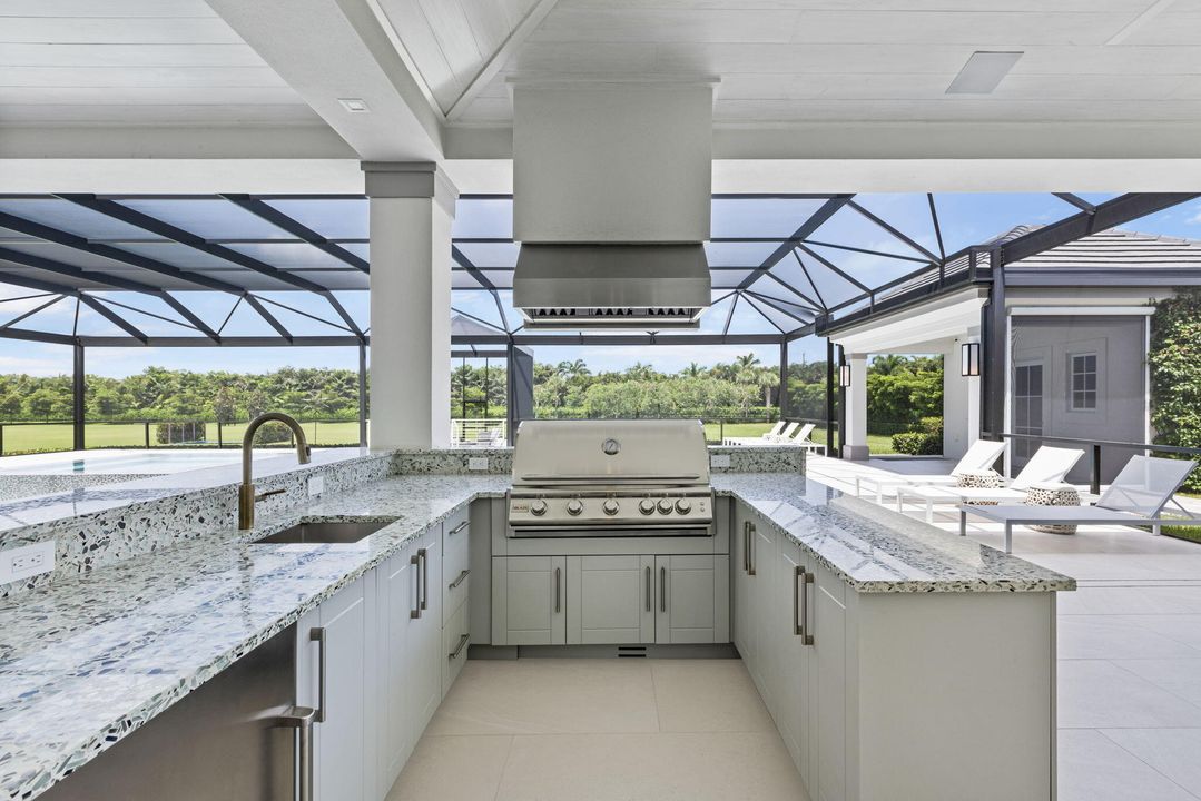 En Venta: $56,500,000 (5 camas, 7 baños, 15029 Pies cuadrados)