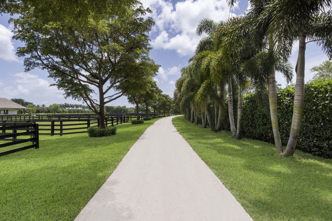 En Venta: $56,500,000 (5 camas, 7 baños, 15029 Pies cuadrados)