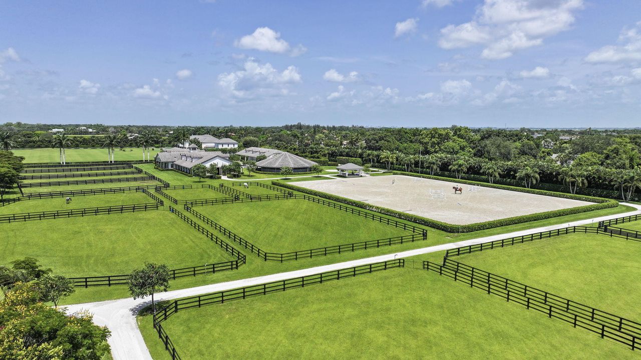 En Venta: $56,500,000 (5 camas, 7 baños, 15029 Pies cuadrados)