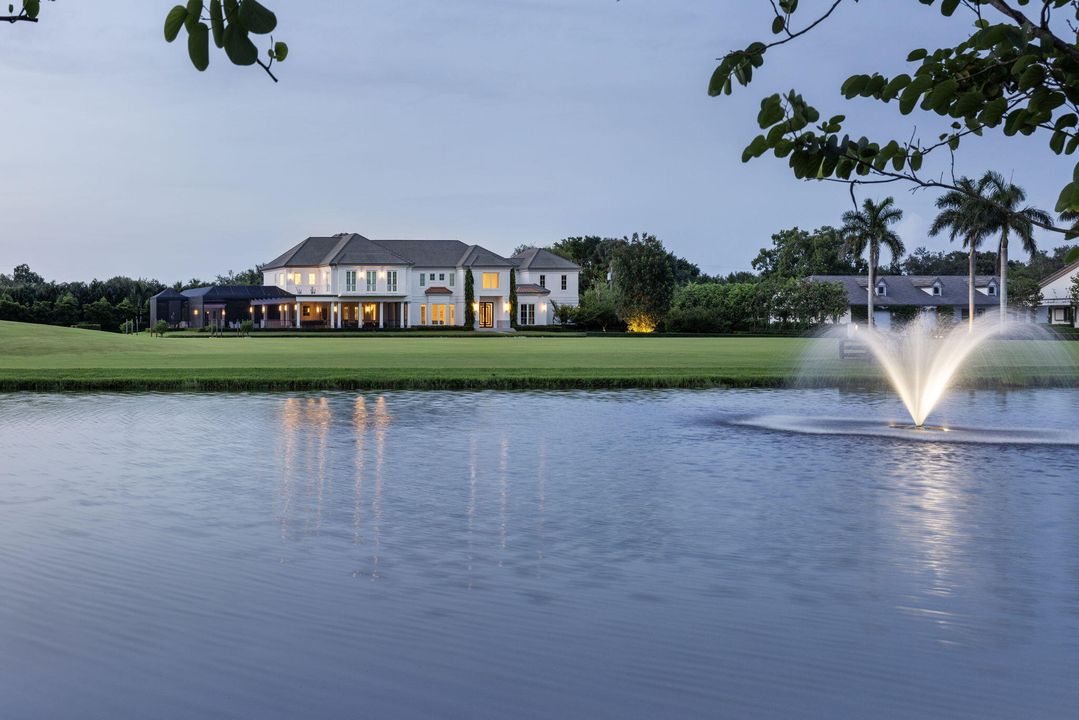 En Venta: $56,500,000 (5 camas, 7 baños, 15029 Pies cuadrados)