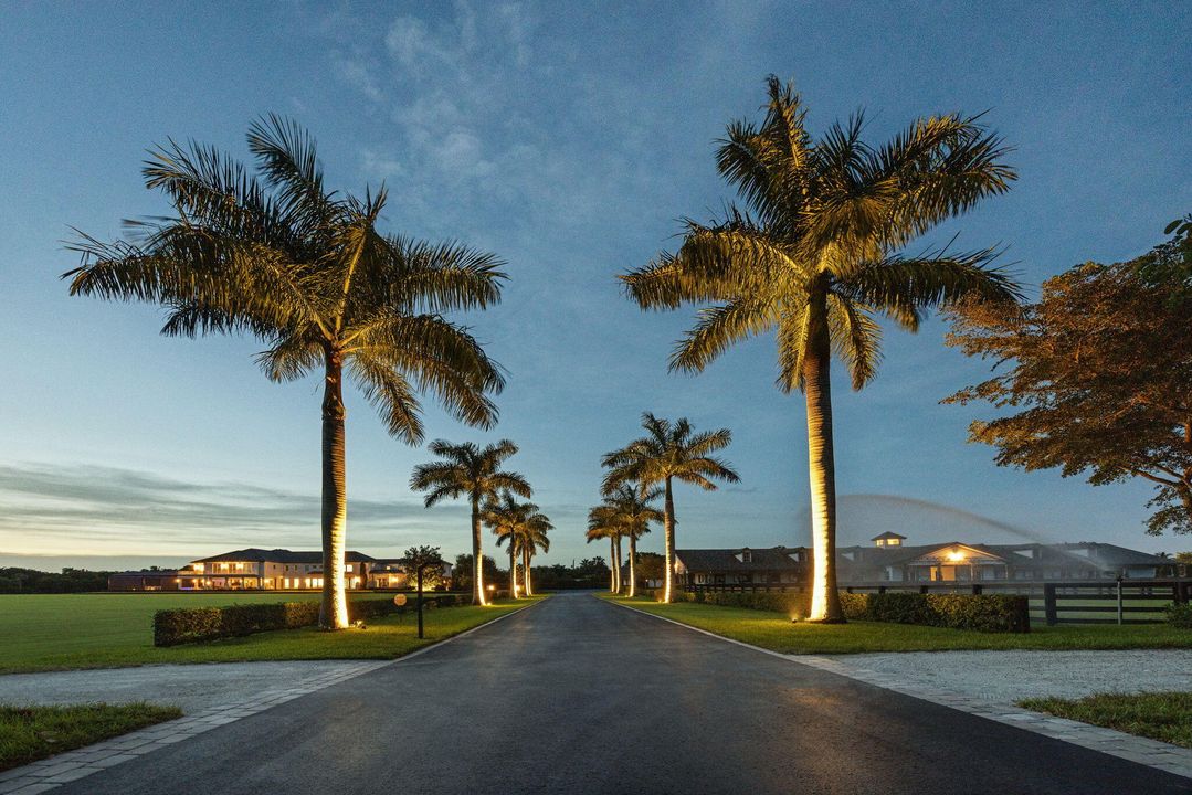 En Venta: $56,500,000 (5 camas, 7 baños, 15029 Pies cuadrados)