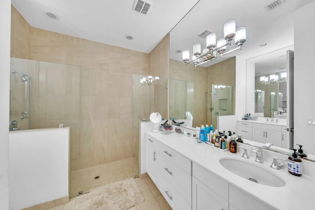 На продажу: $905,000 (4 спален, 3 ванн, 2402 Квадратных фут)