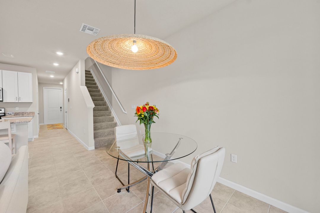 For Sale: $364,900 (3 beds, 2 baths, 1475 Square Feet)