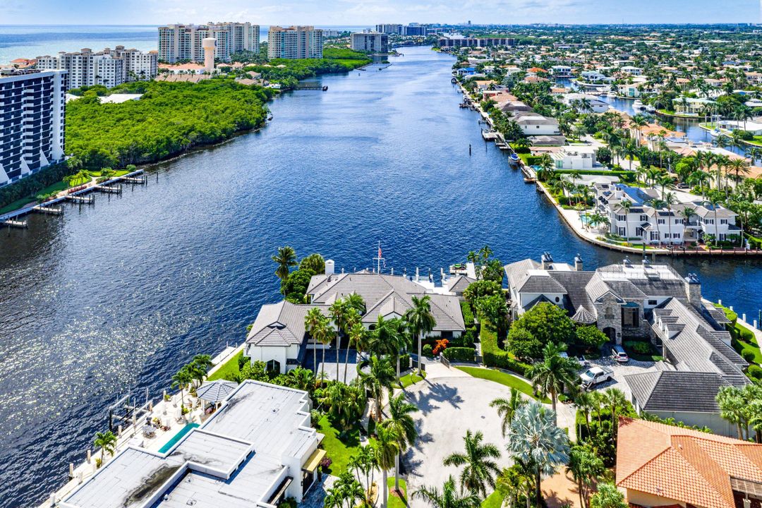 На продажу: $13,900,000 (5 спален, 7 ванн, 7022 Квадратных фут)