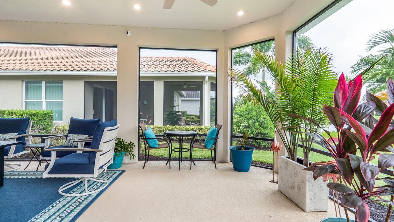 Active With Contract: $389,000 (2 beds, 2 baths, 1610 Square Feet)