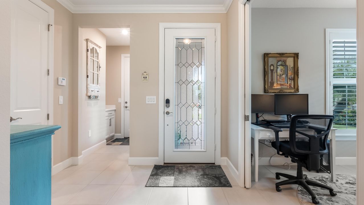 Active With Contract: $389,000 (2 beds, 2 baths, 1610 Square Feet)