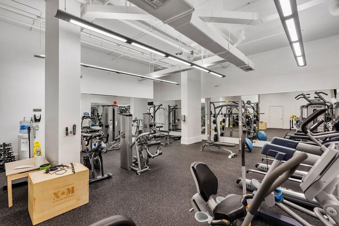 For Sale: $4,495,000 (3 beds, 3 baths, 3256 Square Feet)