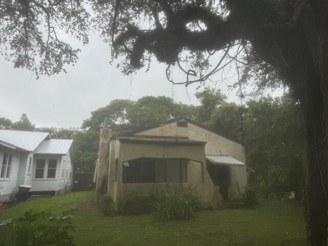 Recently Sold: $29,000 (2 beds, 1 baths, 1224 Square Feet)