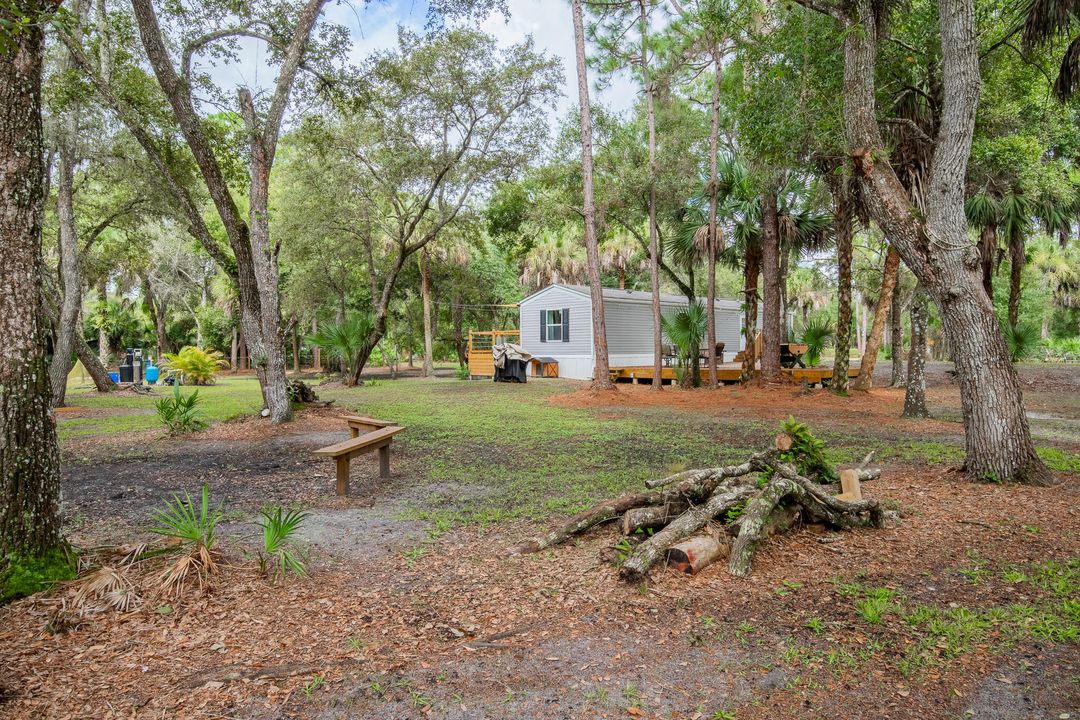 For Sale: $315,000 (2 beds, 2 baths, 840 Square Feet)