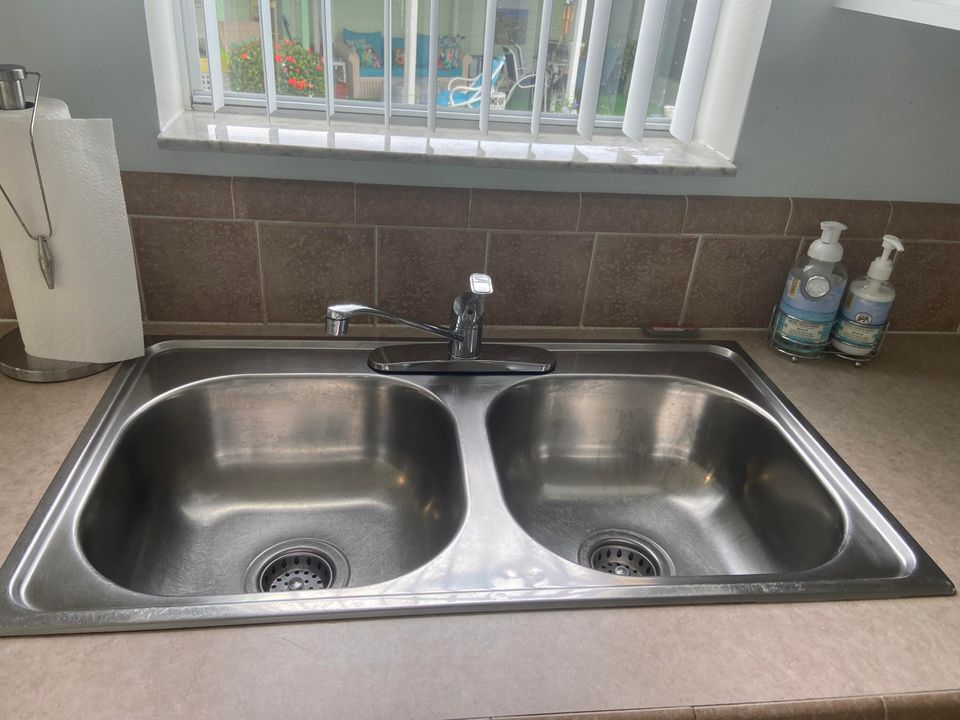 待售: $98,000 (2 贝兹, 2 浴室, 1200 平方英尺)