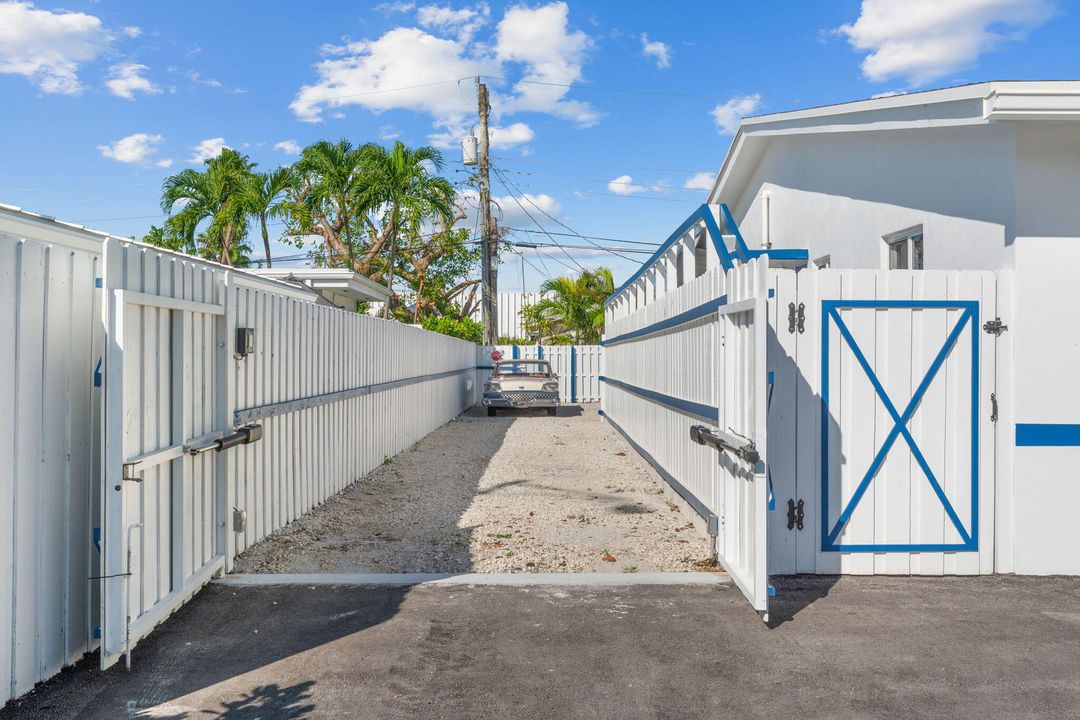 For Sale: $1,100,000 (0 beds, 0 baths, 2042 Square Feet)