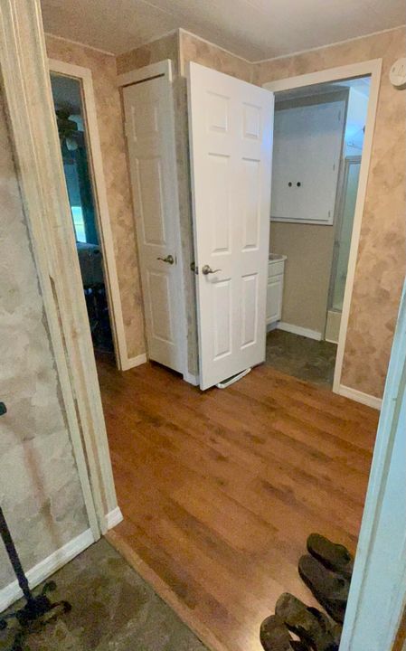 待售: $35,000 (2 贝兹, 2 浴室, 1270 平方英尺)