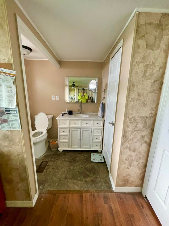 待售: $35,000 (2 贝兹, 2 浴室, 1270 平方英尺)