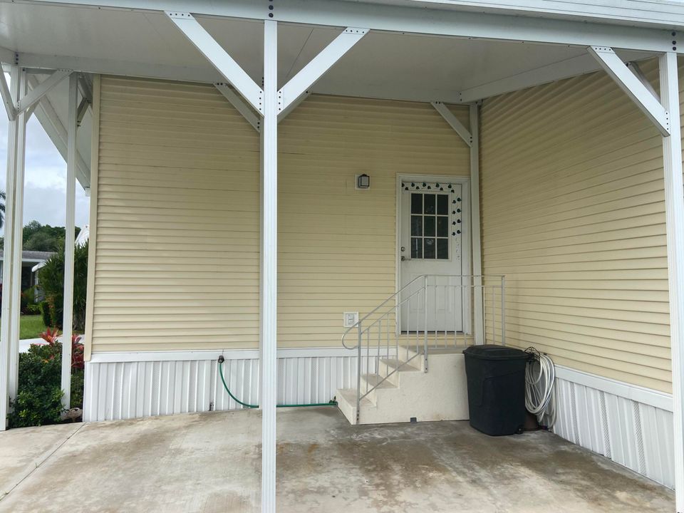 待售: $98,000 (2 贝兹, 2 浴室, 1200 平方英尺)