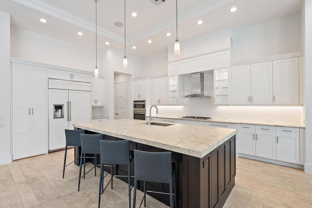 待售: $2,495,000 (4 贝兹, 4 浴室, 4627 平方英尺)