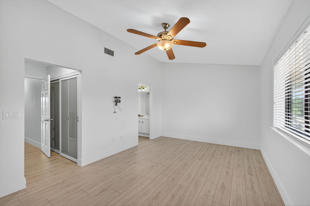 Activo con contrato: $4,000 (2 camas, 2 baños, 1512 Pies cuadrados)