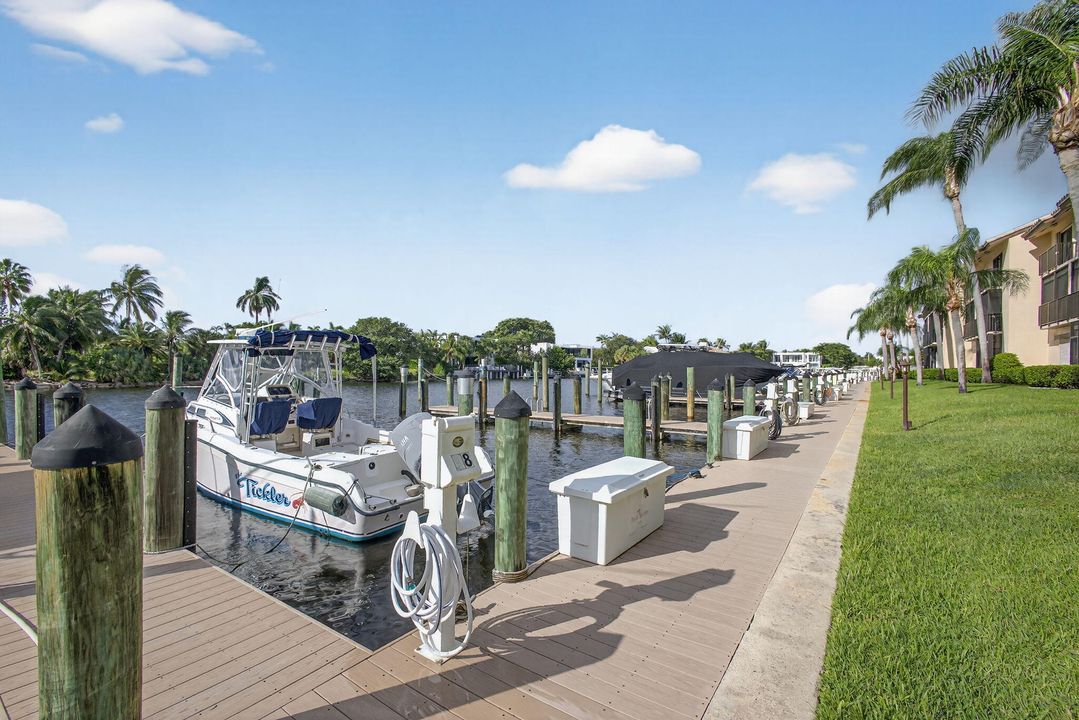 Activo con contrato: $4,000 (2 camas, 2 baños, 1512 Pies cuadrados)