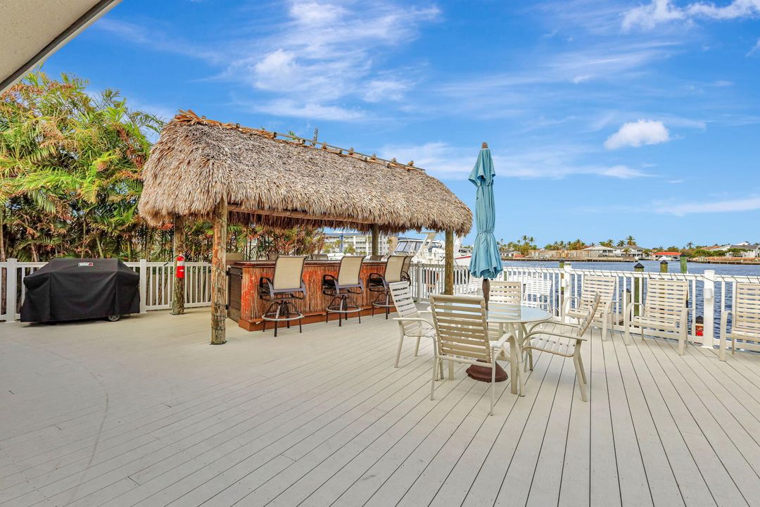 Activo con contrato: $4,000 (2 camas, 2 baños, 1512 Pies cuadrados)