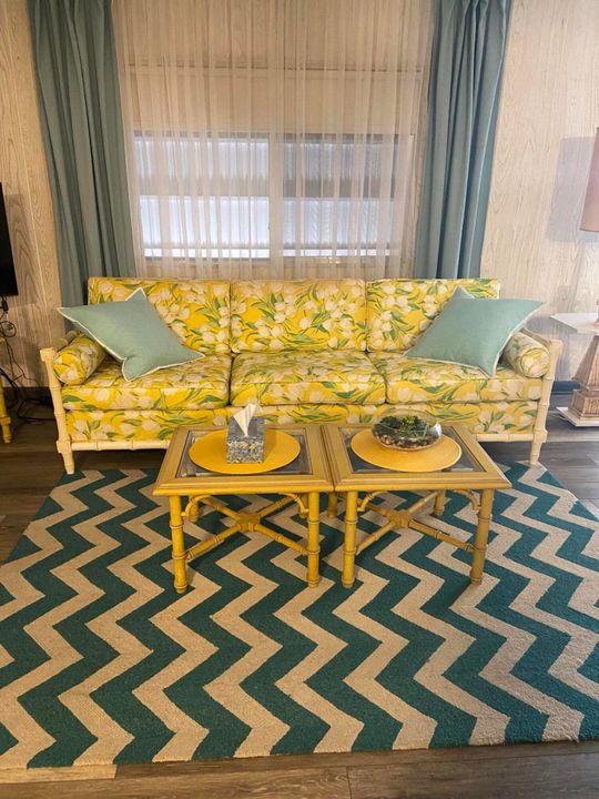 合同活跃: $50,000 (2 贝兹, 2 浴室, 1200 平方英尺)