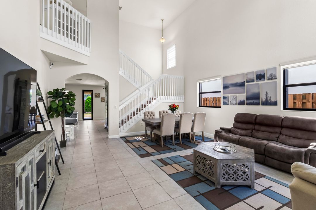 For Sale: $840,000 (4 beds, 3 baths, 3034 Square Feet)