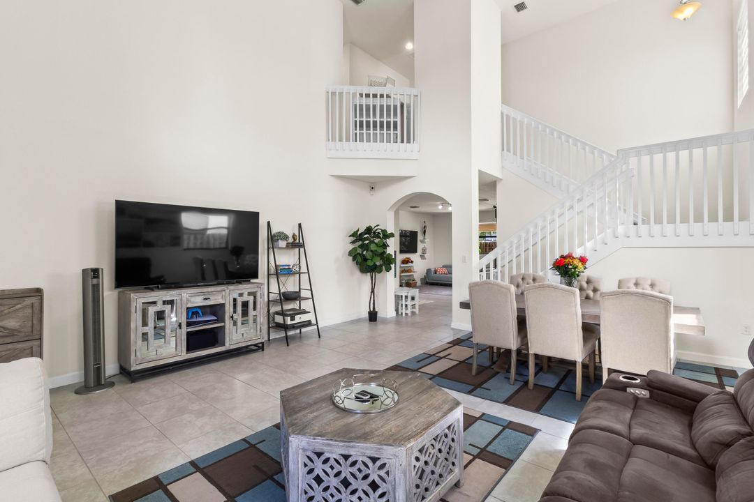 For Sale: $840,000 (4 beds, 3 baths, 3034 Square Feet)