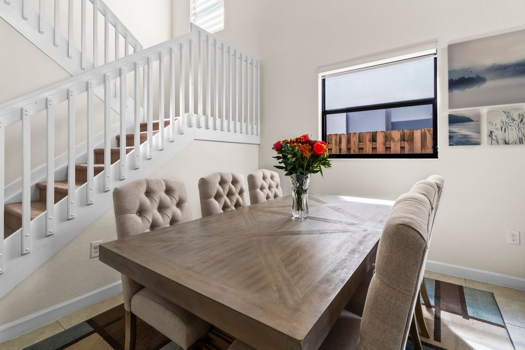 For Sale: $840,000 (4 beds, 3 baths, 3034 Square Feet)