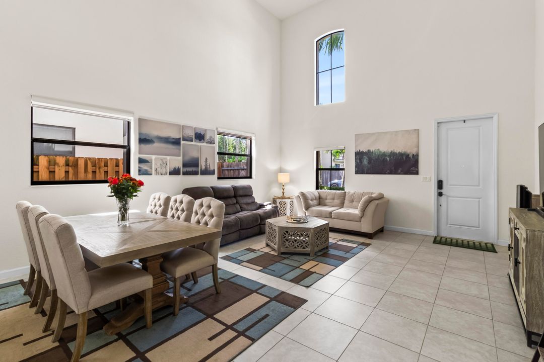 For Sale: $840,000 (4 beds, 3 baths, 3034 Square Feet)