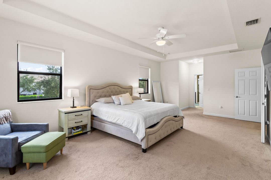 For Sale: $840,000 (4 beds, 3 baths, 3034 Square Feet)