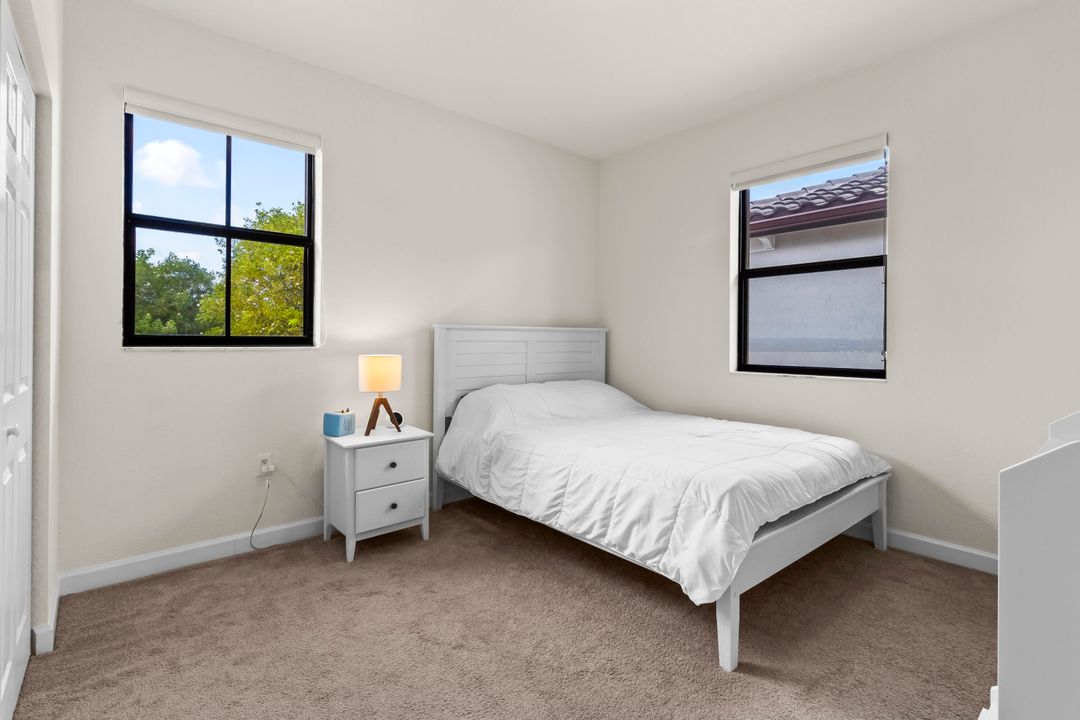 For Sale: $840,000 (4 beds, 3 baths, 3034 Square Feet)