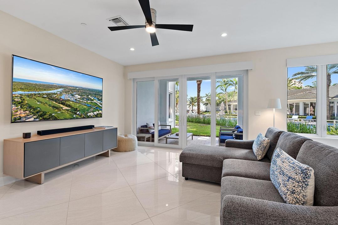 На продажу: $2,595,000 (3 спален, 4 ванн, 3437 Квадратных фут)