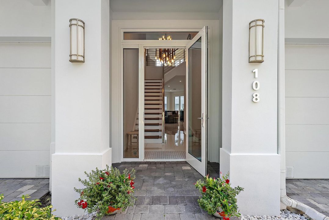 На продажу: $2,595,000 (3 спален, 4 ванн, 3437 Квадратных фут)