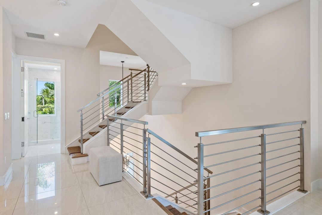 На продажу: $2,595,000 (3 спален, 4 ванн, 3437 Квадратных фут)