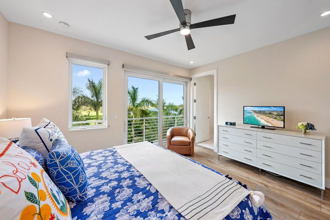 На продажу: $2,595,000 (3 спален, 4 ванн, 3437 Квадратных фут)