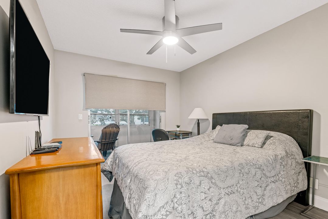 For Sale: $218,880 (2 beds, 1 baths, 820 Square Feet)